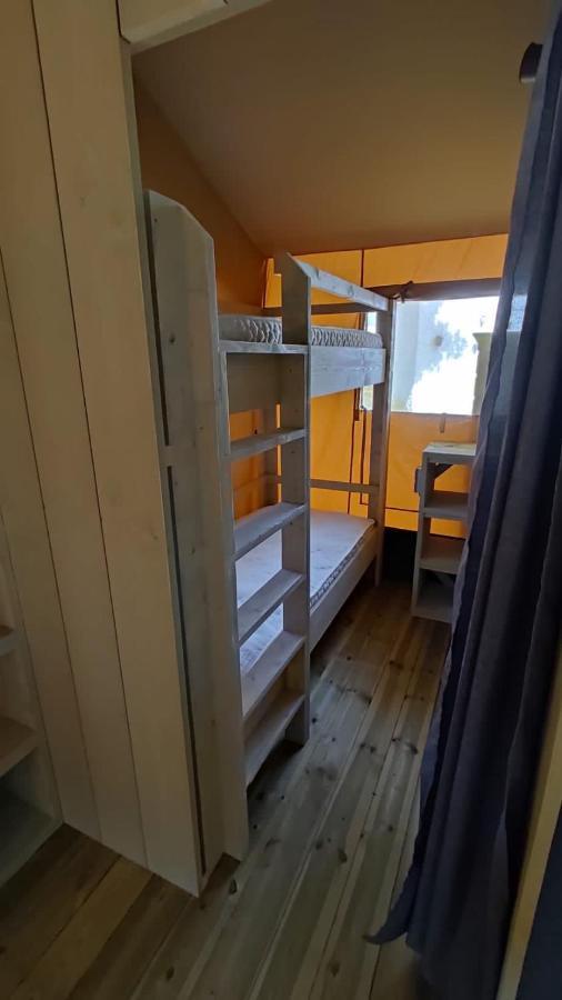 Vilanova i la Geltrú Camping Vilanova Park מראה חיצוני תמונה