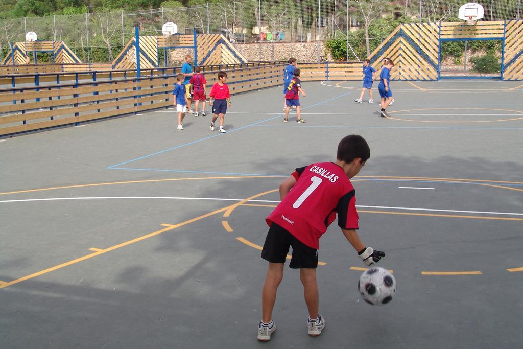 Vilanova i la Geltrú Camping Vilanova Park מראה חיצוני תמונה