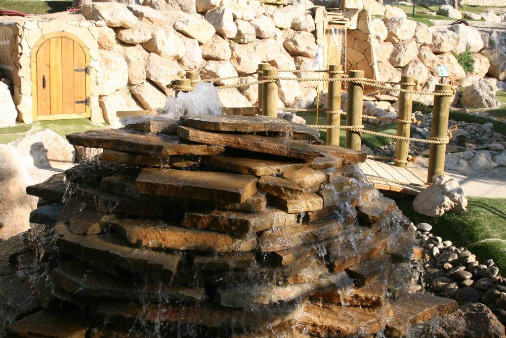 Vilanova i la Geltrú Camping Vilanova Park מראה חיצוני תמונה