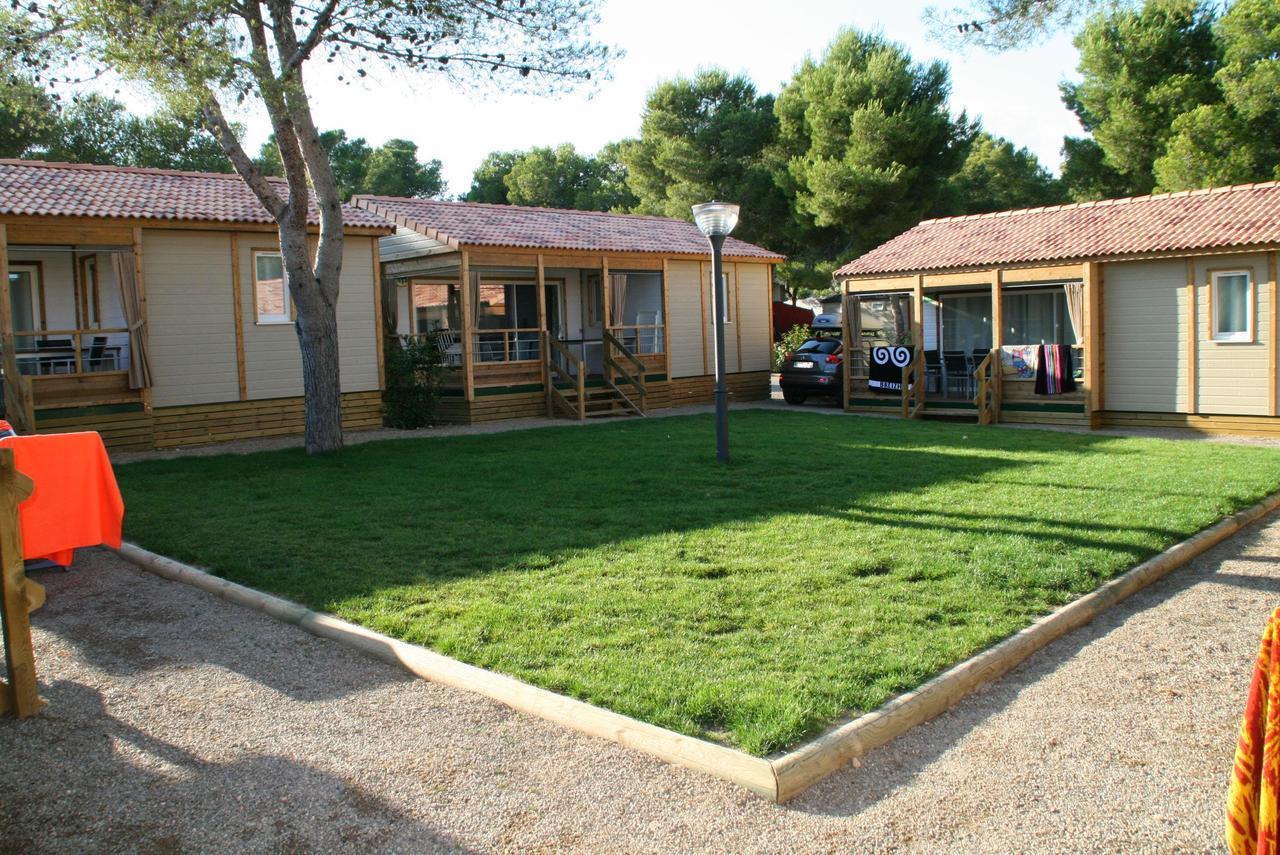 Vilanova i la Geltrú Camping Vilanova Park מראה חיצוני תמונה